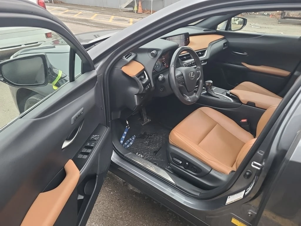 Lexus UX * 250H * CARFAX * ��� ������������ ������ | Mobile.bg � ����������� 5