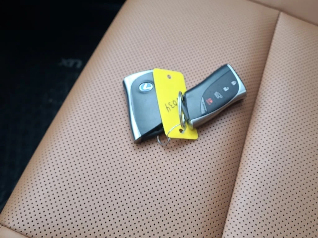 Lexus UX * 250H * CARFAX * ��� ������������ ������ | Mobile.bg � ����������� 8