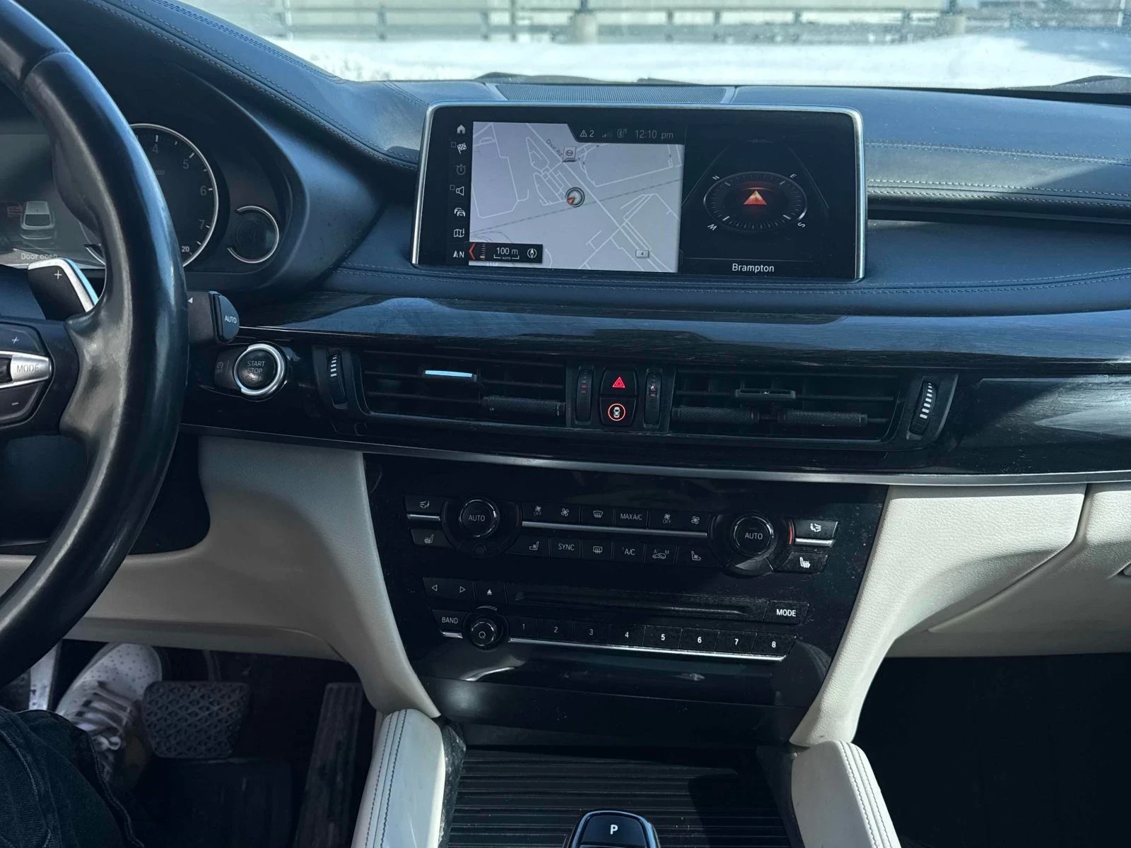 BMW X6 M-pkg* Shadow-line* Soft-Close* HUD* H/K* Обдух, снимка 11 - Автомобили и джипове - 53853206