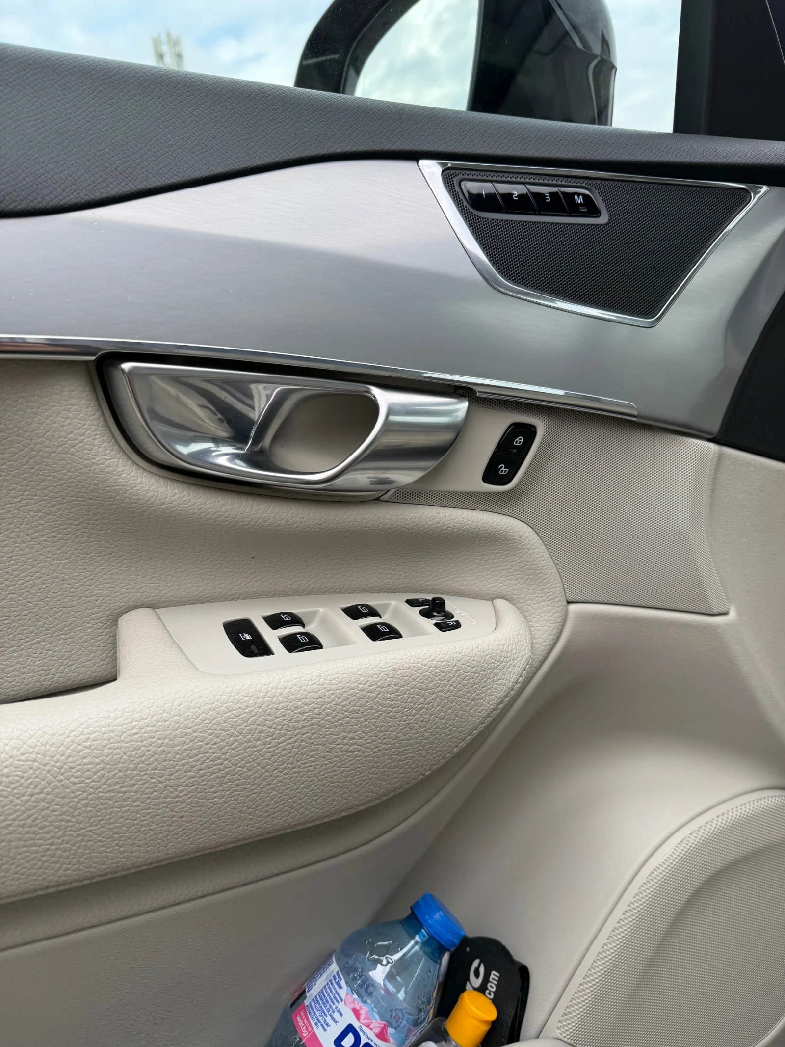 Volvo Xc90 2.0 d 235 hp, снимка 11 - Автомобили и джипове - 53907191