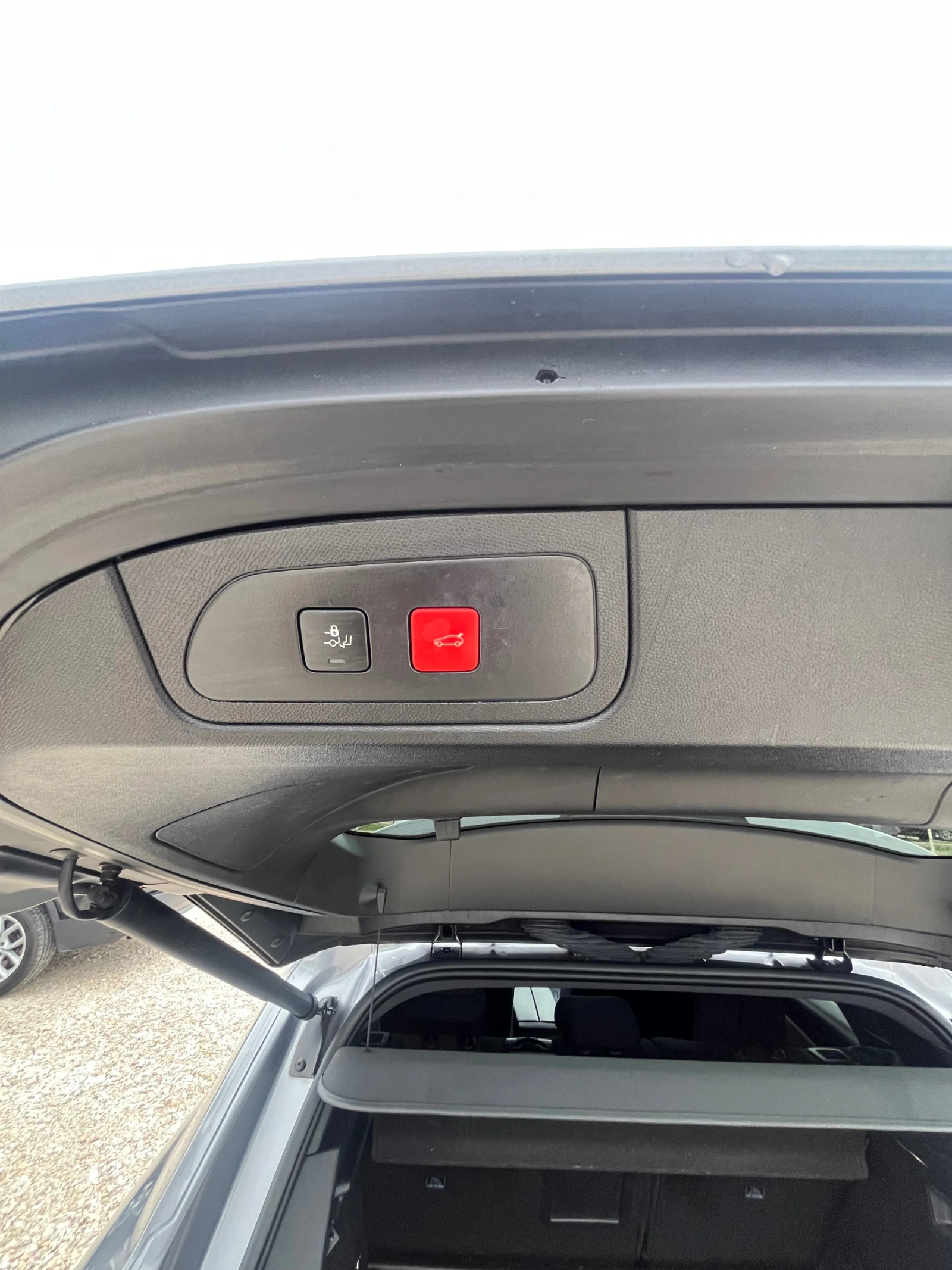 Citroen DS 7 Crossback 1, 5HDI, 131kc., AВТОМАТИК, ЛИЗИНГ, снимка 17 - Автомобили и джипове - 54029930