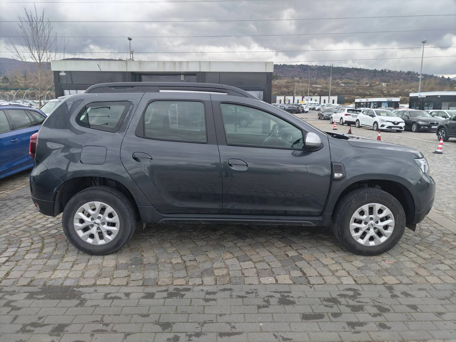 Dacia Duster 1.0Tce/100к.с./ECO-G, снимка 7 - Автомобили и джипове - 54106074