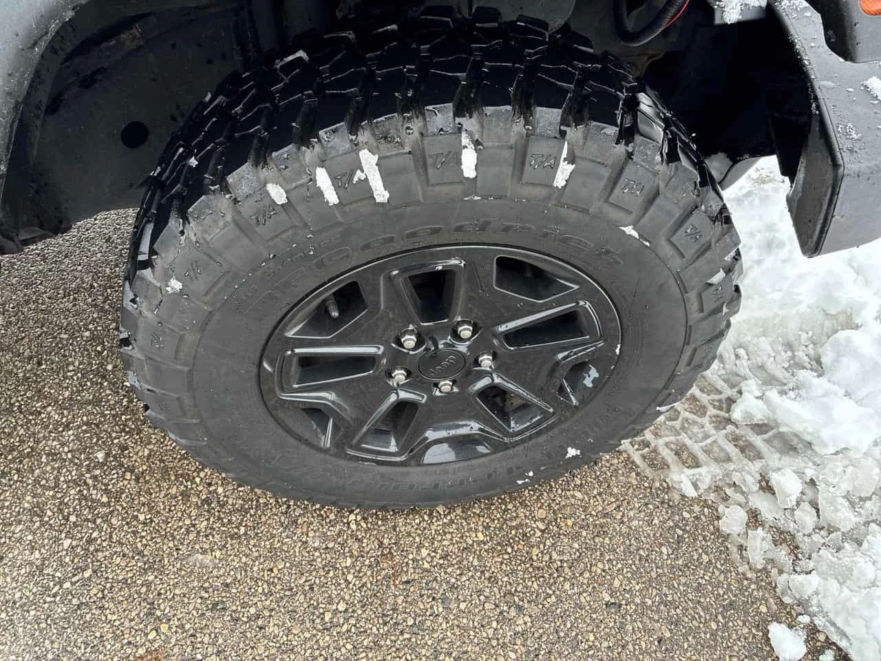 Jeep Wrangler  | Willys Wheeler | CARFAX | , снимка 6 - Автомобили и джипове - 54303001