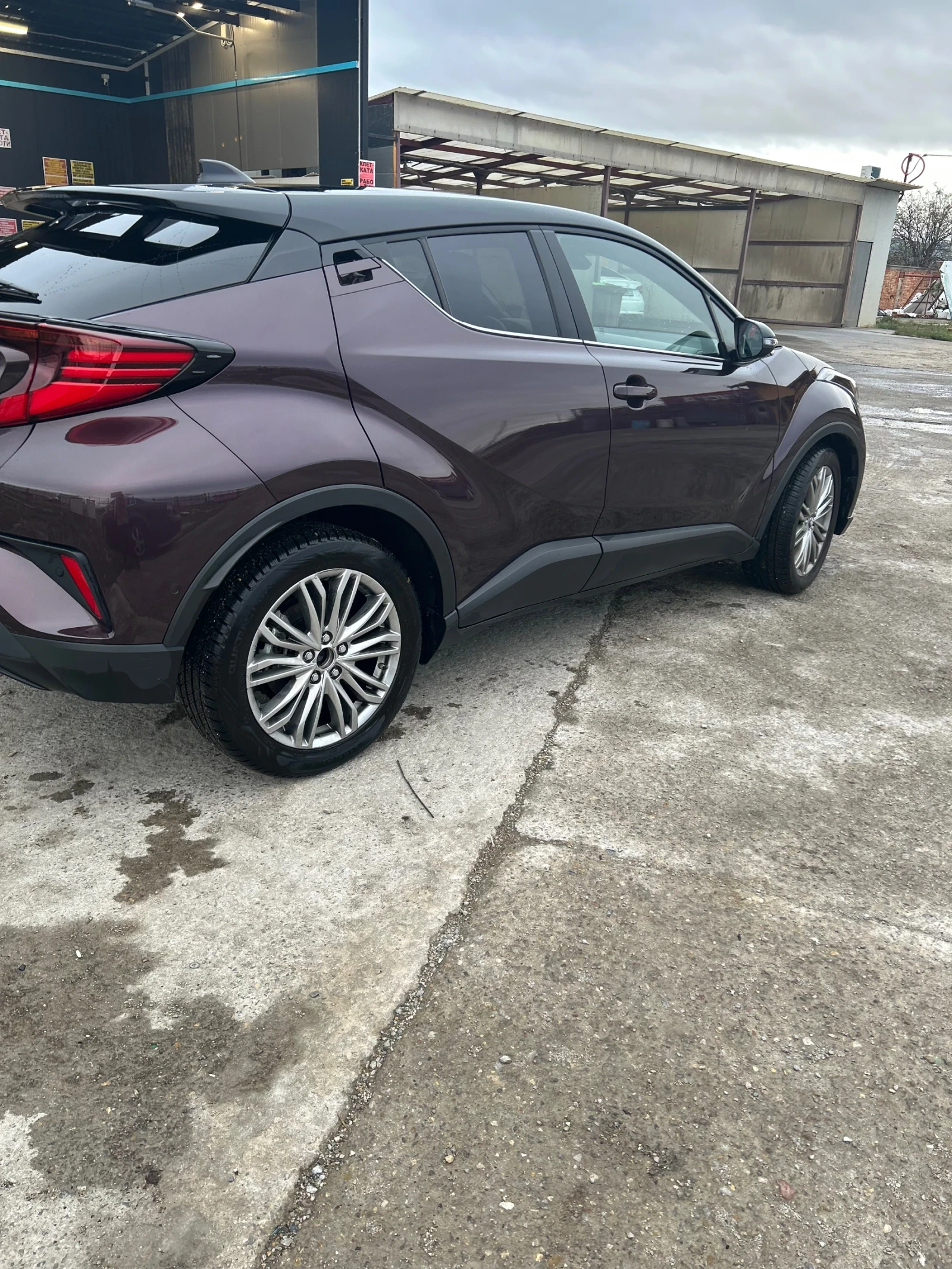 Toyota C-HR, снимка 4 - Автомобили и джипове - 54304249