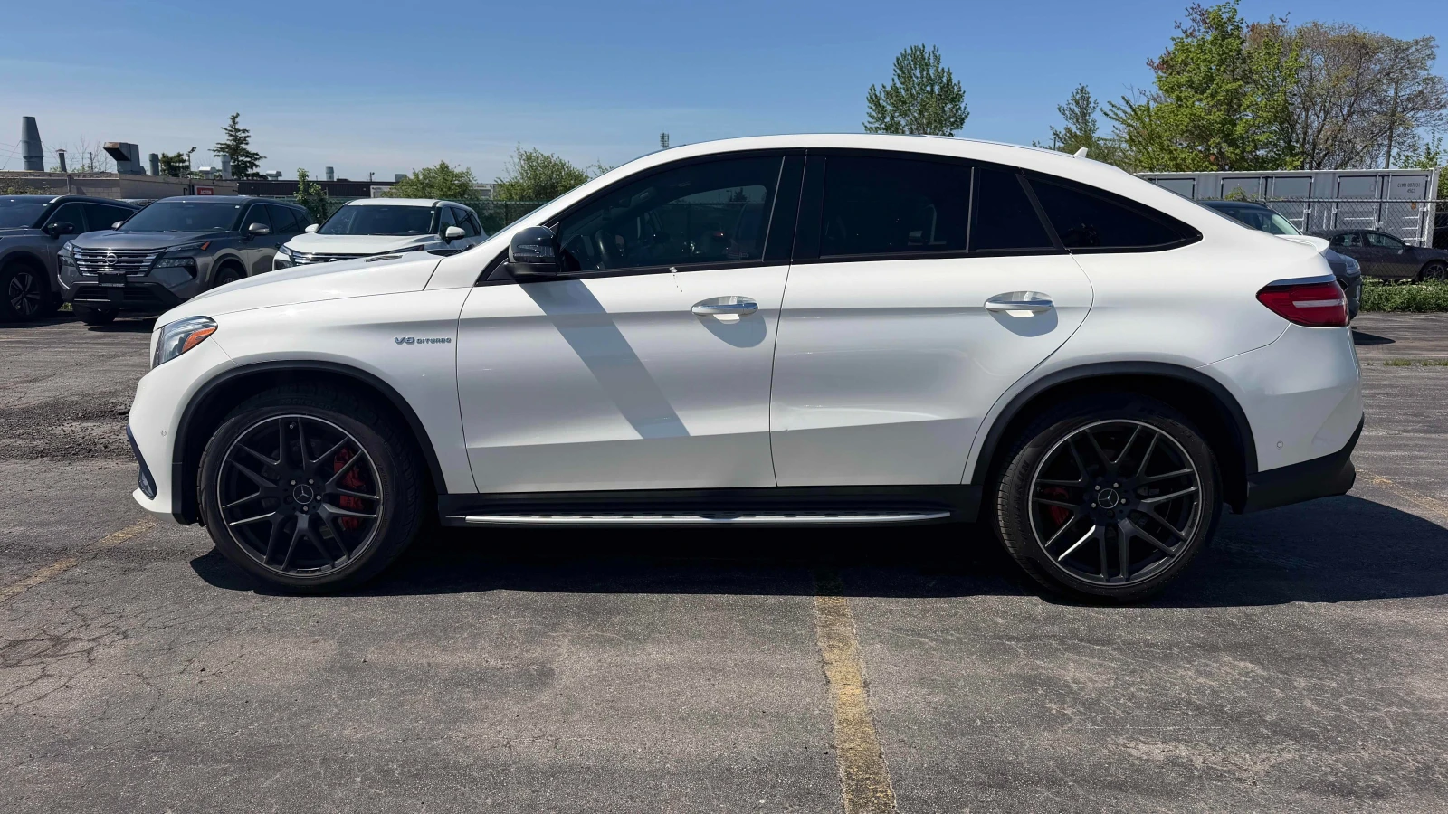 Mercedes-Benz GLE 63 S AMG БЕЗ ИНЦИДЕНТИ* CARFAX * АВТО КРЕДИТ * Цена до БГ *, снимка 3 - Автомобили и джипове - 54611503