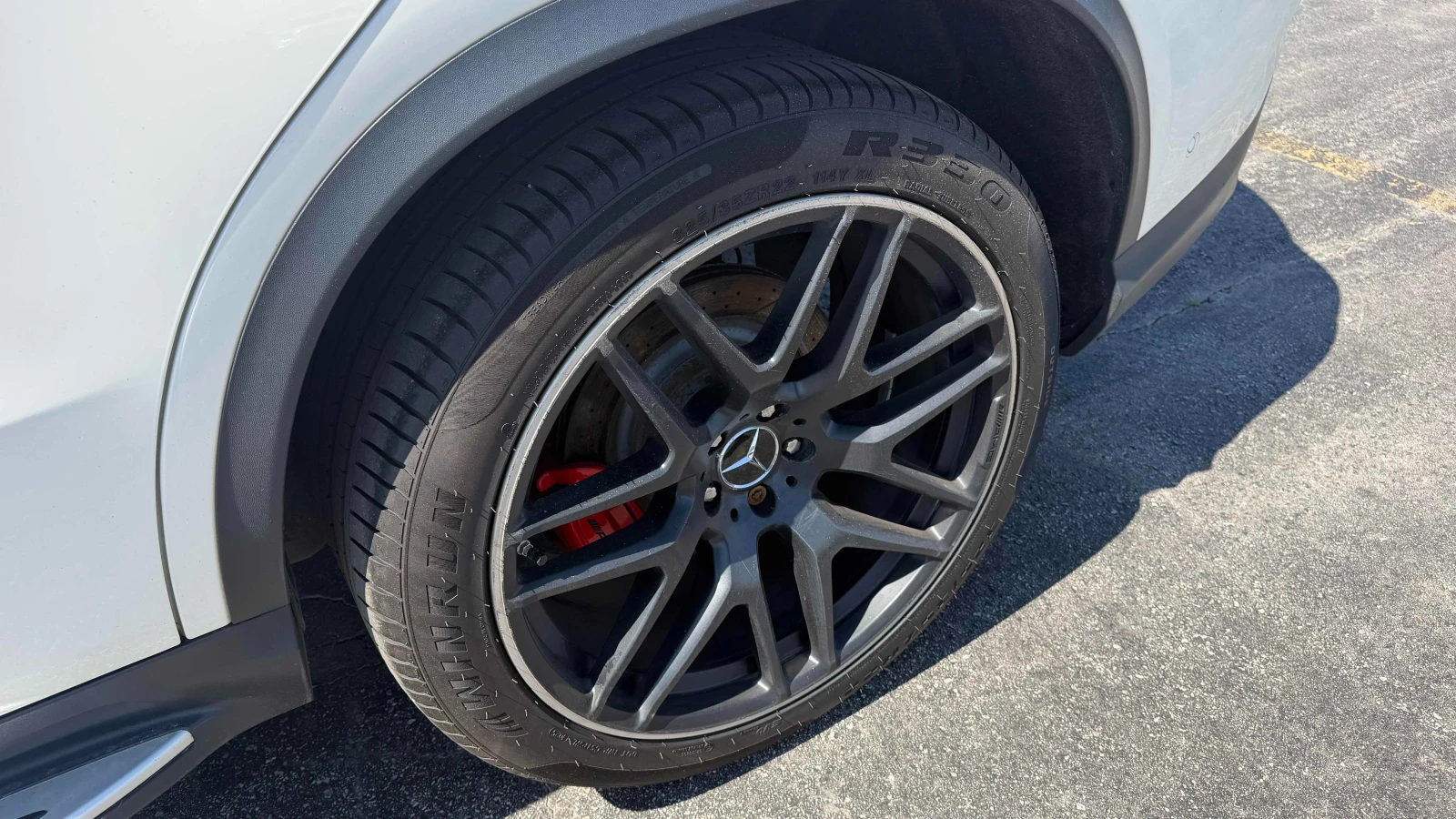Mercedes-Benz GLE 63 S AMG БЕЗ ИНЦИДЕНТИ* CARFAX * АВТО КРЕДИТ * Цена до БГ *, снимка 6 - Автомобили и джипове - 54611503