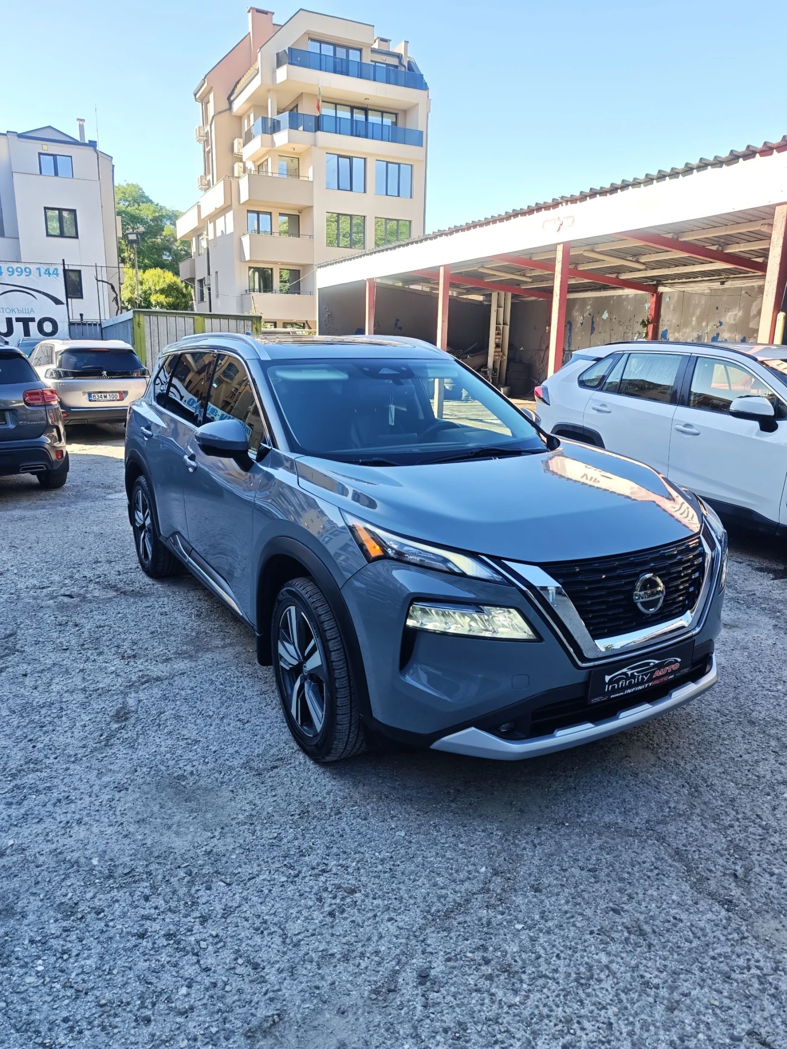 Nissan Rogue 2.5, AWD, PLATINUM, ПАНОРАМА, ПОДГРЕВ, 360-КАМЕРА,, снимка 2 - Автомобили и джипове - 54715328
