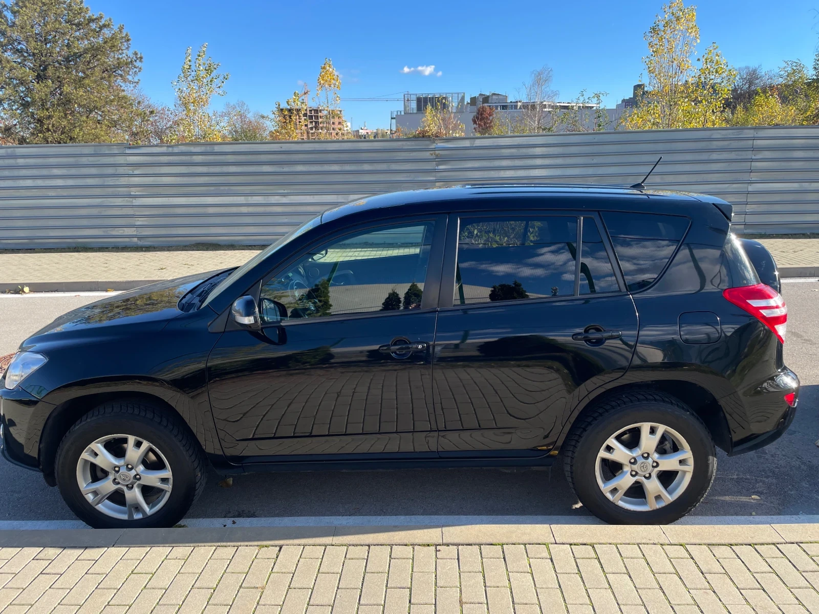 Toyota Rav4, снимка 2 - Автомобили и джипове - 54792578