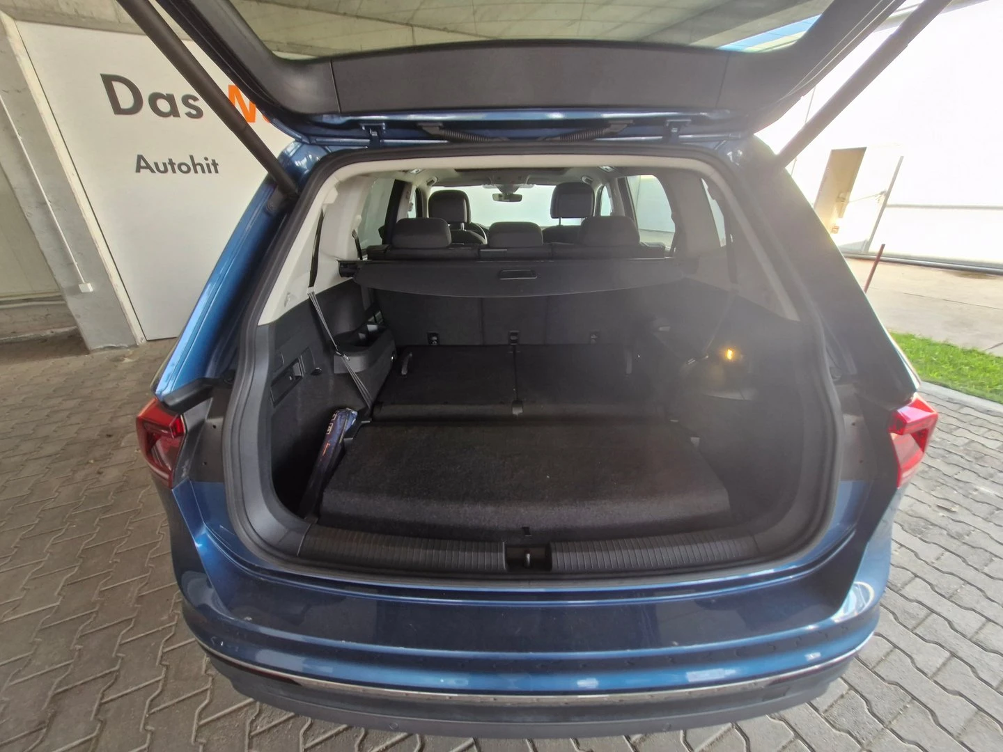 VW Tiguan, снимка 14 - Автомобили и джипове - 56420390