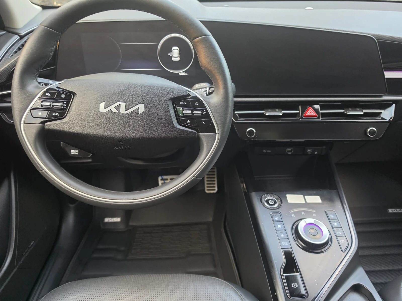 Kia Niro 65 KW, снимка 8 - Автомобили и джипове - 56023933