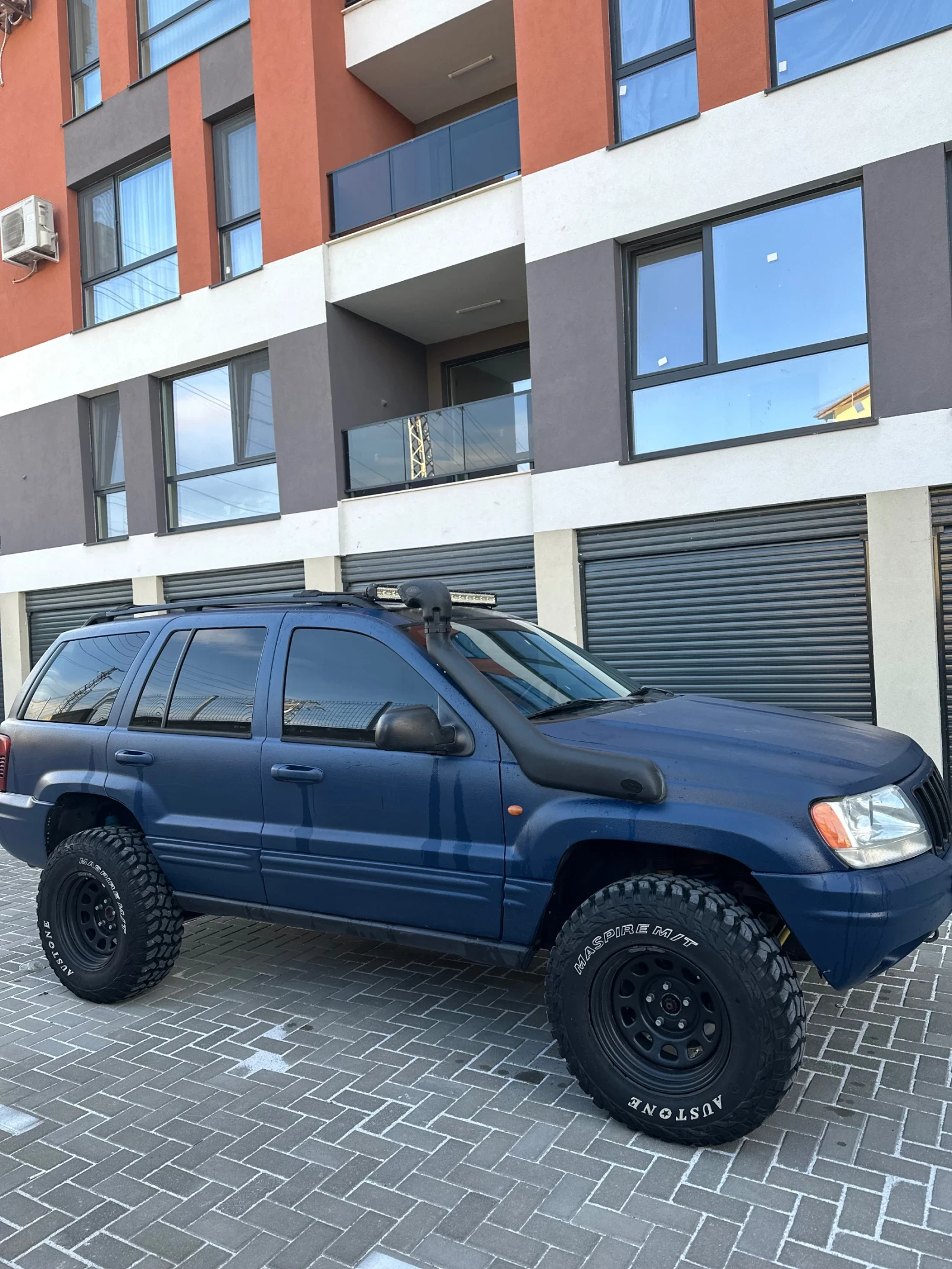 Jeep Grand cherokee, снимка 3 - Автомобили и джипове - 56531947