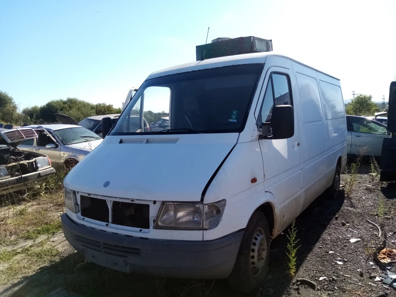 Mercedes-Benz Sprinter 311, снимка 9 - Бусове и автобуси - 26937110