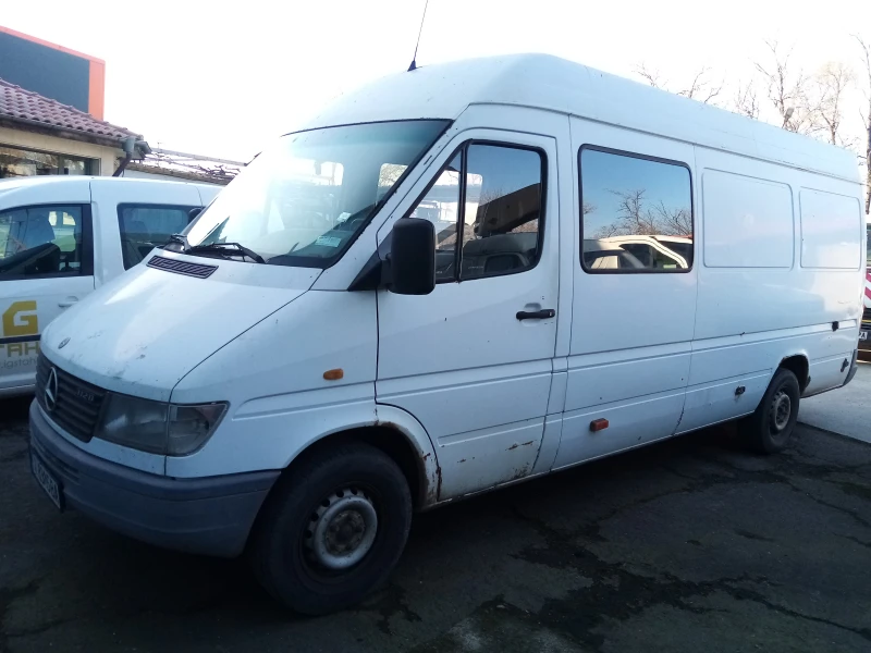 Mercedes-Benz Sprinter 311, снимка 2 - Бусове и автобуси - 26937110