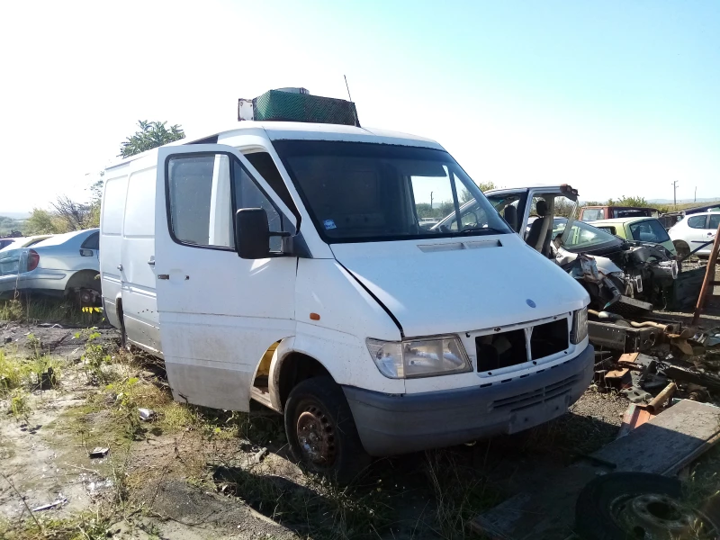 Mercedes-Benz Sprinter 311, снимка 8 - Бусове и автобуси - 26937110