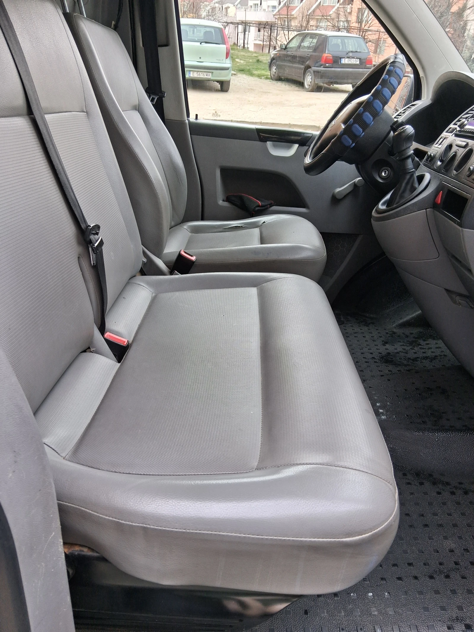 VW T5, снимка 11 - Бусове и автобуси - 55075102