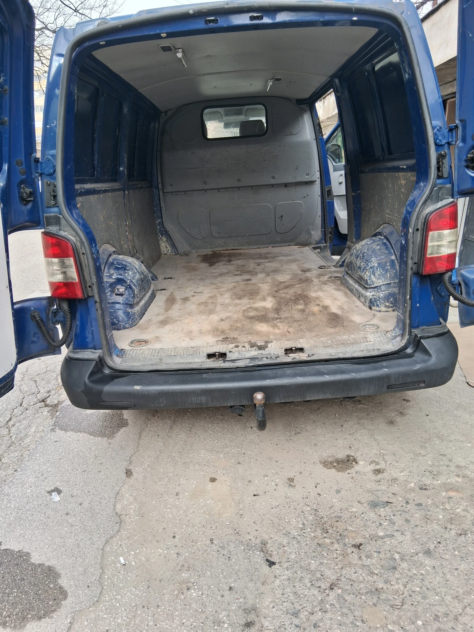 VW T5, снимка 6 - Бусове и автобуси - 55075102