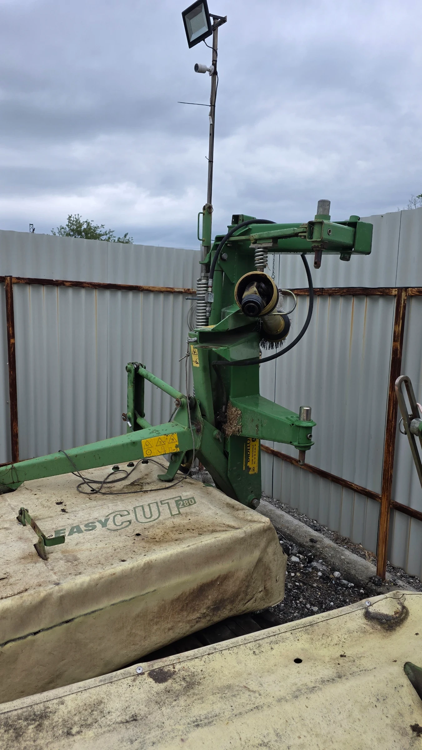 Сенокосачка Krone Easy cut am283, снимка 2 - Селскостопанска техника - 54878602