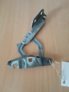 панта преден капак лява Форд Фиеста 10г.