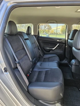 Honda Accord 2.4i-VTEC Type S Tourer, снимка 12