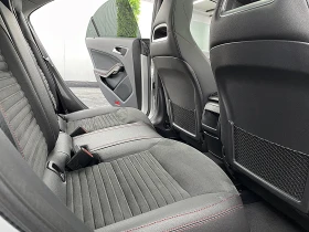 Mercedes-Benz CLA 220 AMG/4-MATIC/PANORAMA/KeylessGo/СОБСТВЕН ЛИЗИНГ, снимка 10