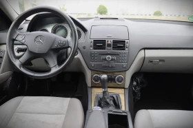 Mercedes-Benz C 280 Avantgarde 3.0 Бензин\Газ, снимка 10