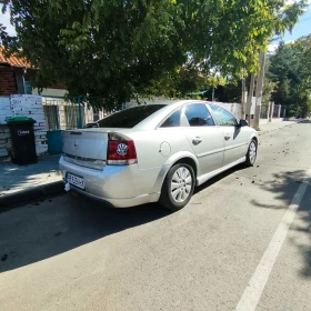     Opel Vectra 1.8