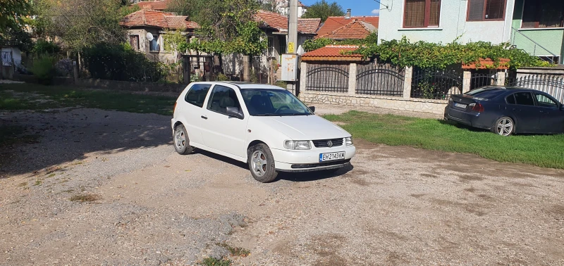 VW Polo 1.3, снимка 2 - Автомобили и джипове - 47583132