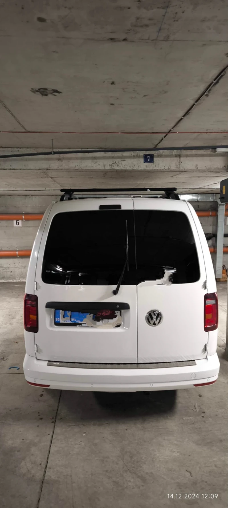 VW Caddy, снимка 7 - Автомобили и джипове - 48345144