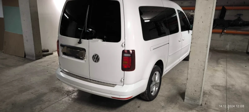 VW Caddy, снимка 10 - Автомобили и джипове - 48345144