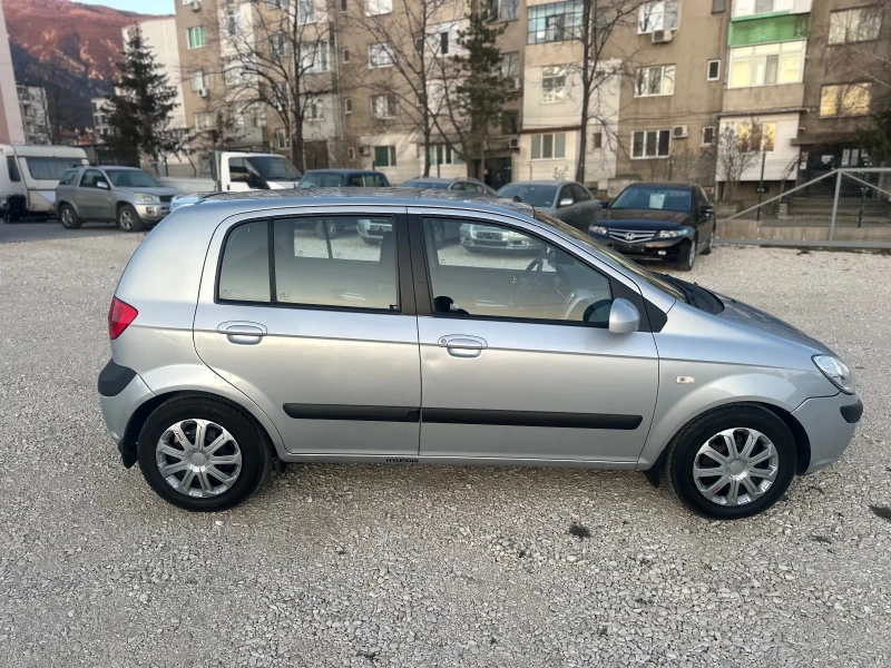 Hyundai Getz 1.4//КЛИМАТИК//FACELIFT, снимка 6 - Автомобили и джипове - 49103676