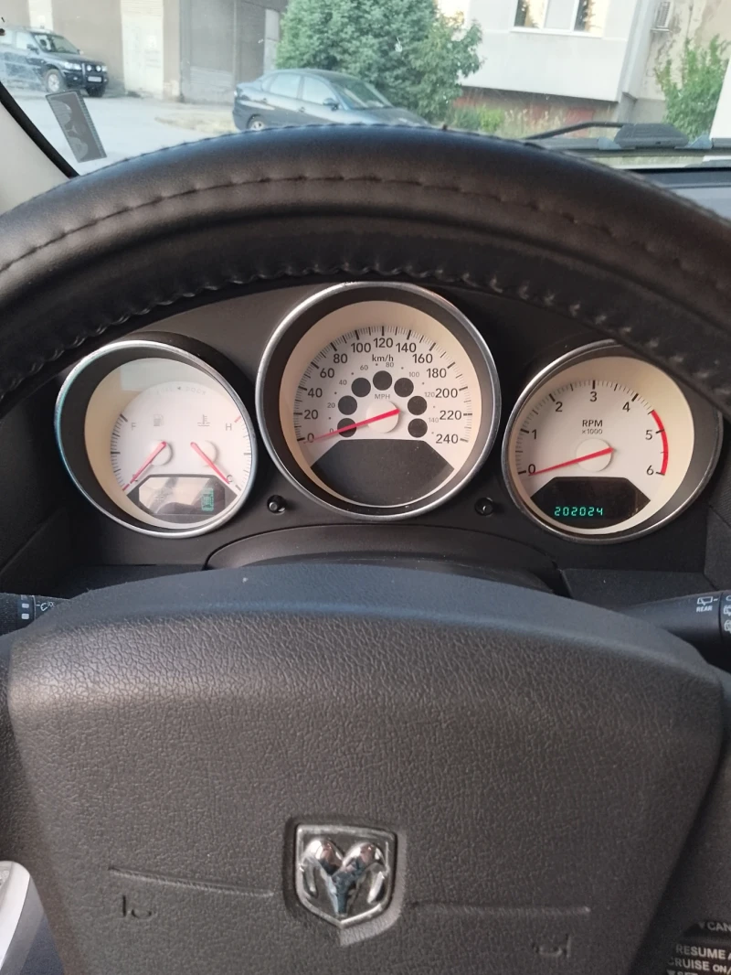 Dodge Caliber, снимка 6 - Автомобили и джипове - 52106015