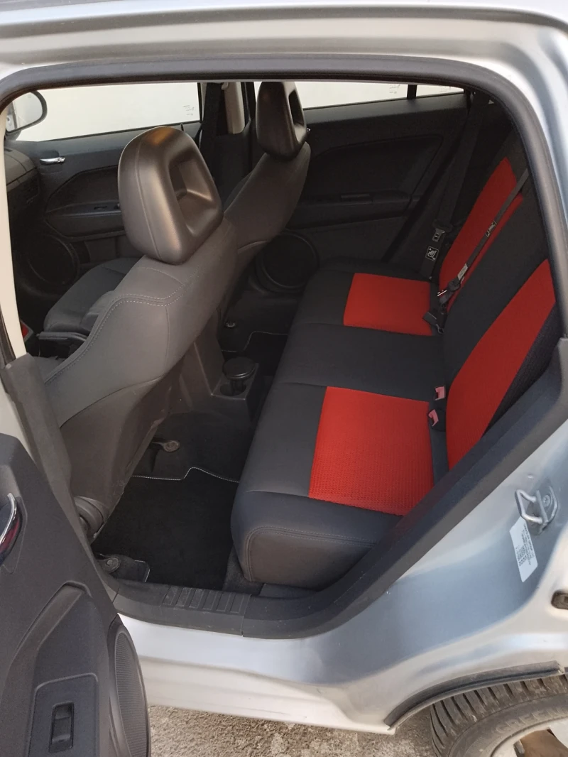 Dodge Caliber, снимка 10 - Автомобили и джипове - 52106015