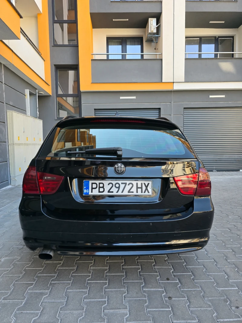 BMW 320 Facelift EURO 5, снимка 6 - Автомобили и джипове - 52723805