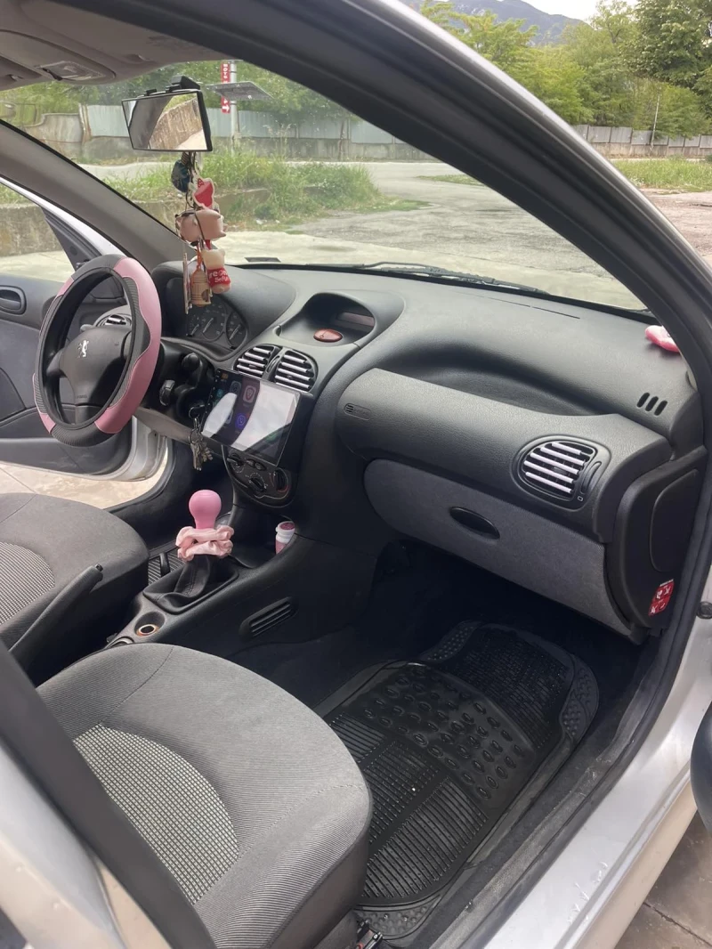 Peugeot 206, снимка 10 - Автомобили и джипове - 52437988