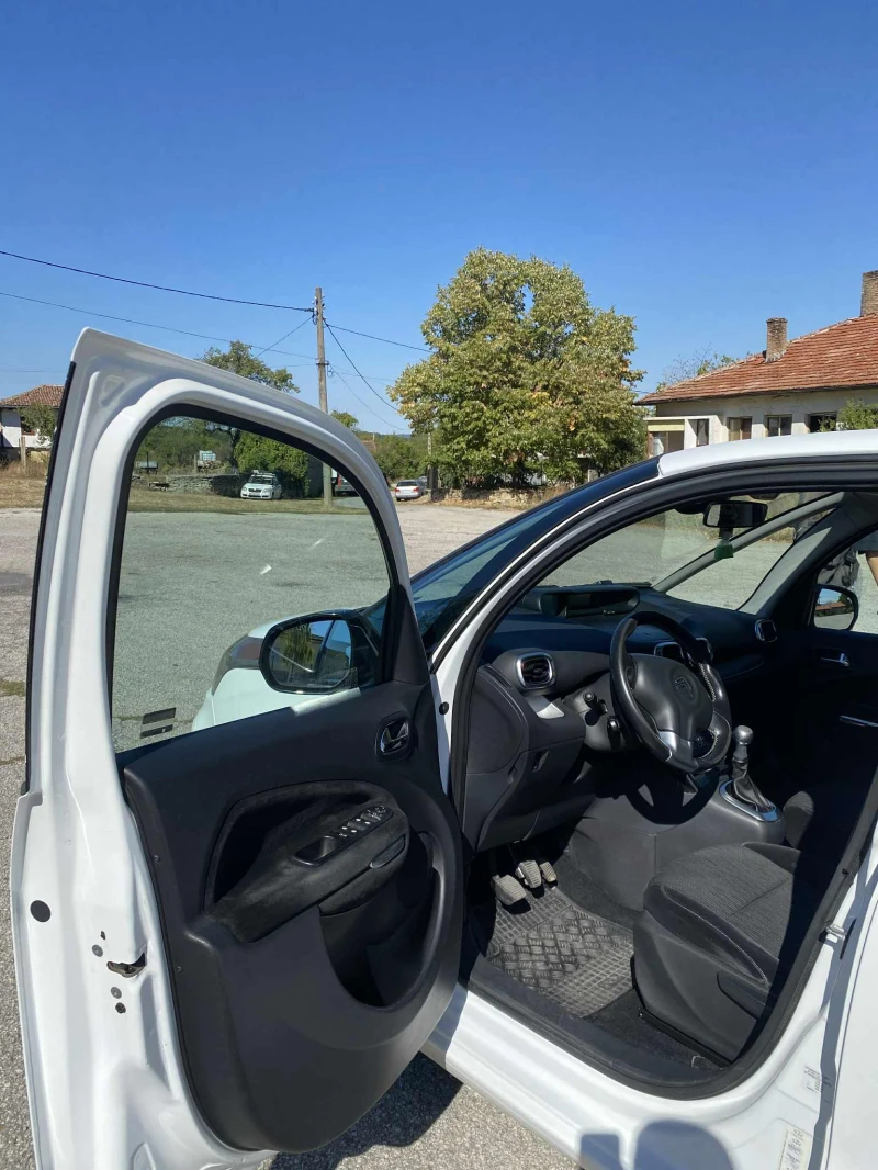 Citroen C3 Picasso, снимка 4 - Автомобили и джипове - 51974056