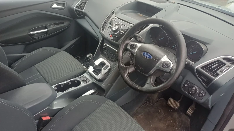Ford C-max 2.0TDI, снимка 4 - Автомобили и джипове - 52071373