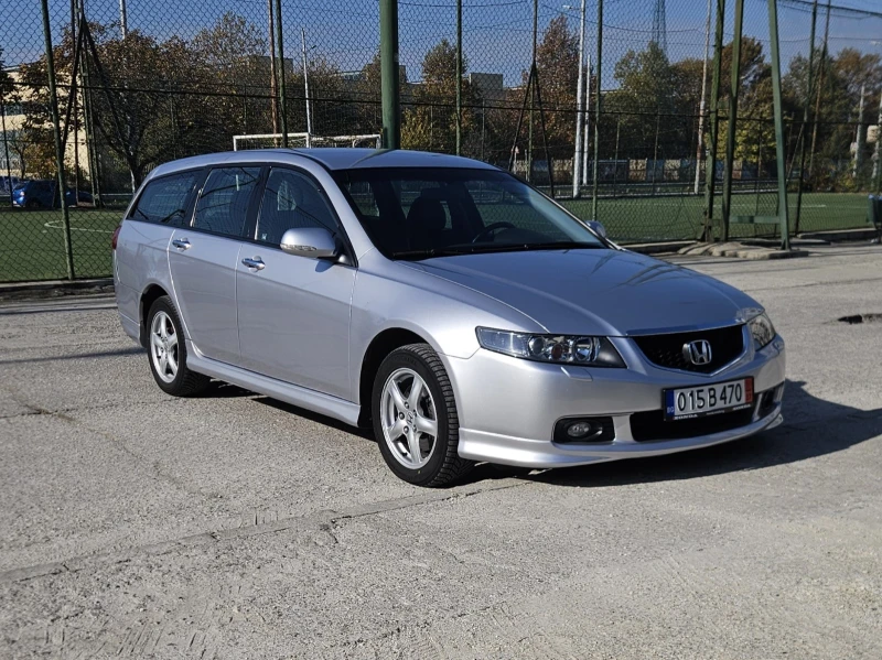 Honda Accord 2.4i-VTEC Type S Tourer, снимка 3 - Автомобили и джипове - 52303442