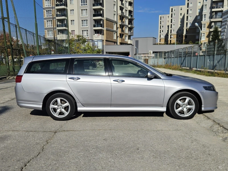 Honda Accord 2.4i-VTEC Type S Tourer, снимка 4 - Автомобили и джипове - 52303442