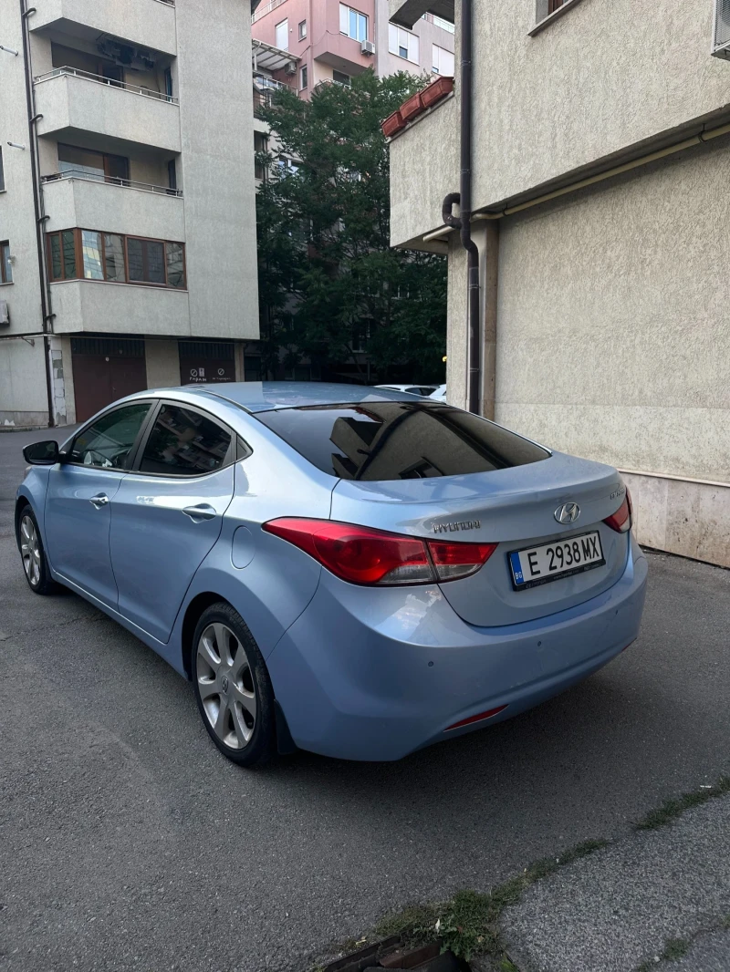 Hyundai Elantra 1.6 MPI, снимка 3 - Автомобили и джипове - 52490996