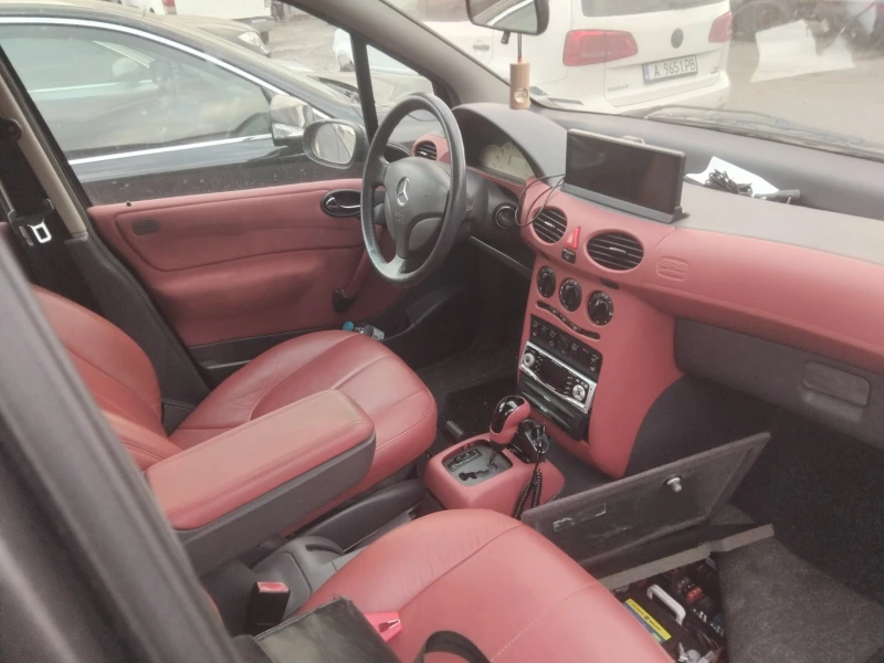 Mercedes-Benz A 190, снимка 3 - Автомобили и джипове - 52705081