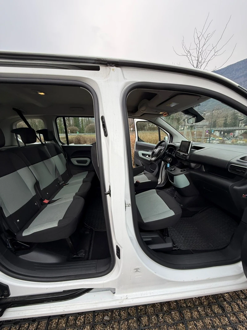 Citroen Berlingo 1.5BLUE HDI EAT8 131, снимка 9 - Автомобили и джипове - 53287070