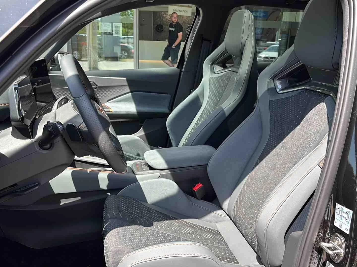 Cupra Born 326HP/VZ/NAVI/LED/ACC/AMBI/CAM/617v | Mobile.bg   11