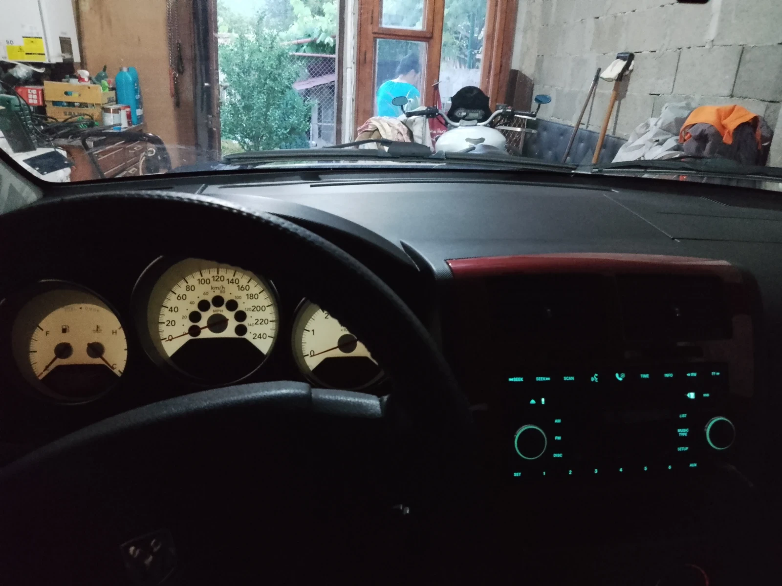 Dodge Caliber  - изображение 9