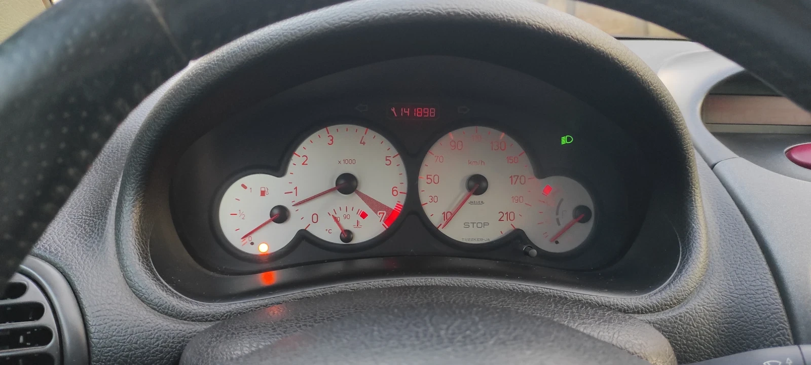 Peugeot 206 CC - изображение 9