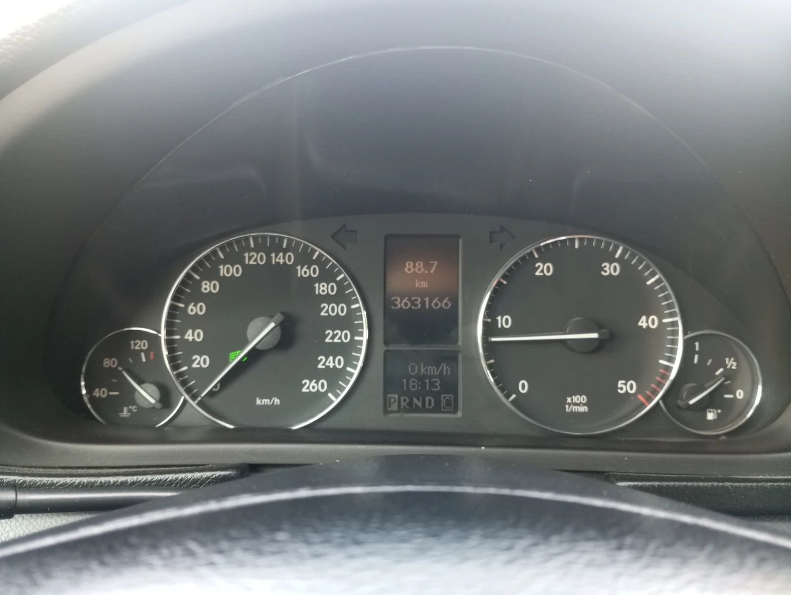 Mercedes-Benz C 200  - изображение 6