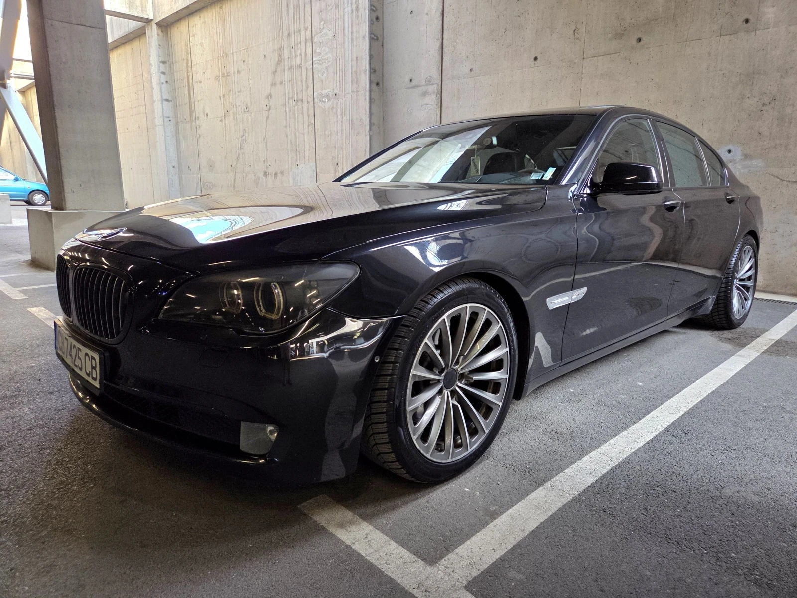 BMW 740 740D/306hp| Фул Екстри! | Напълно обслужена| CarFa - изображение 2
