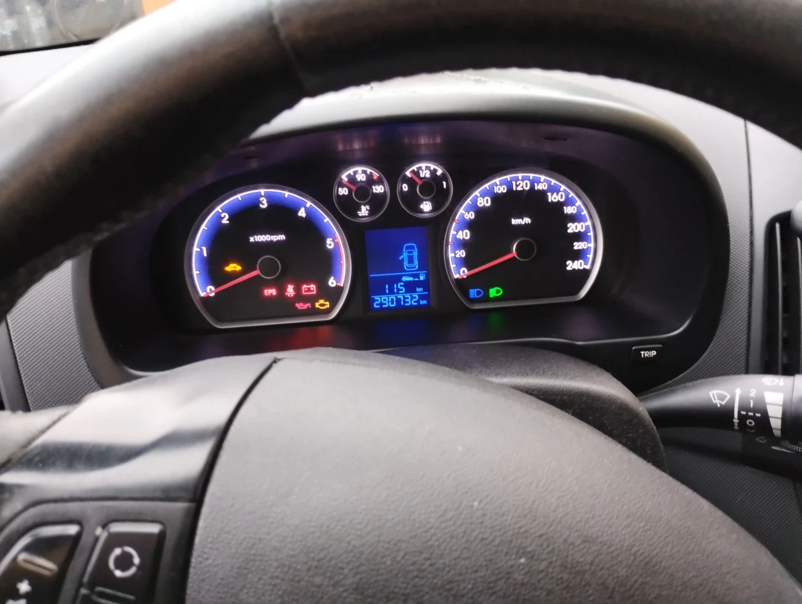 Hyundai I30 1.6 crdi - изображение 6