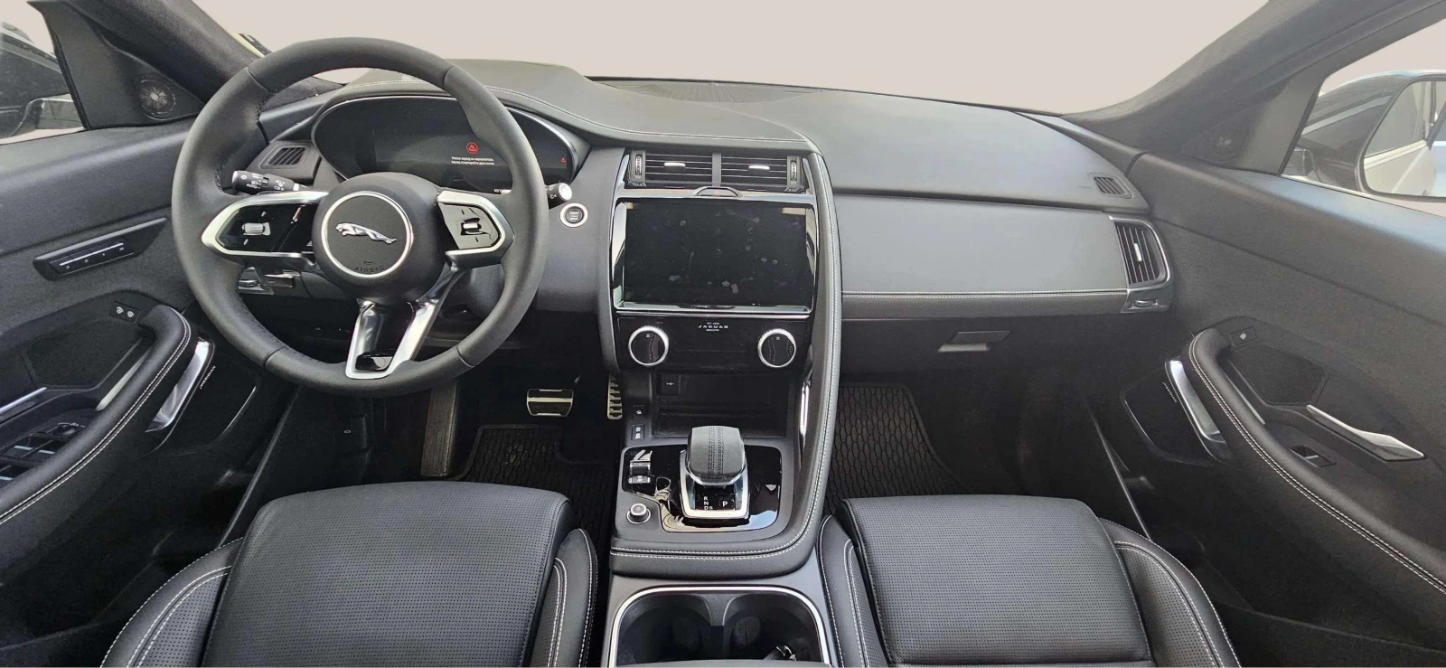 Jaguar E-pace 2.0 D - изображение 5