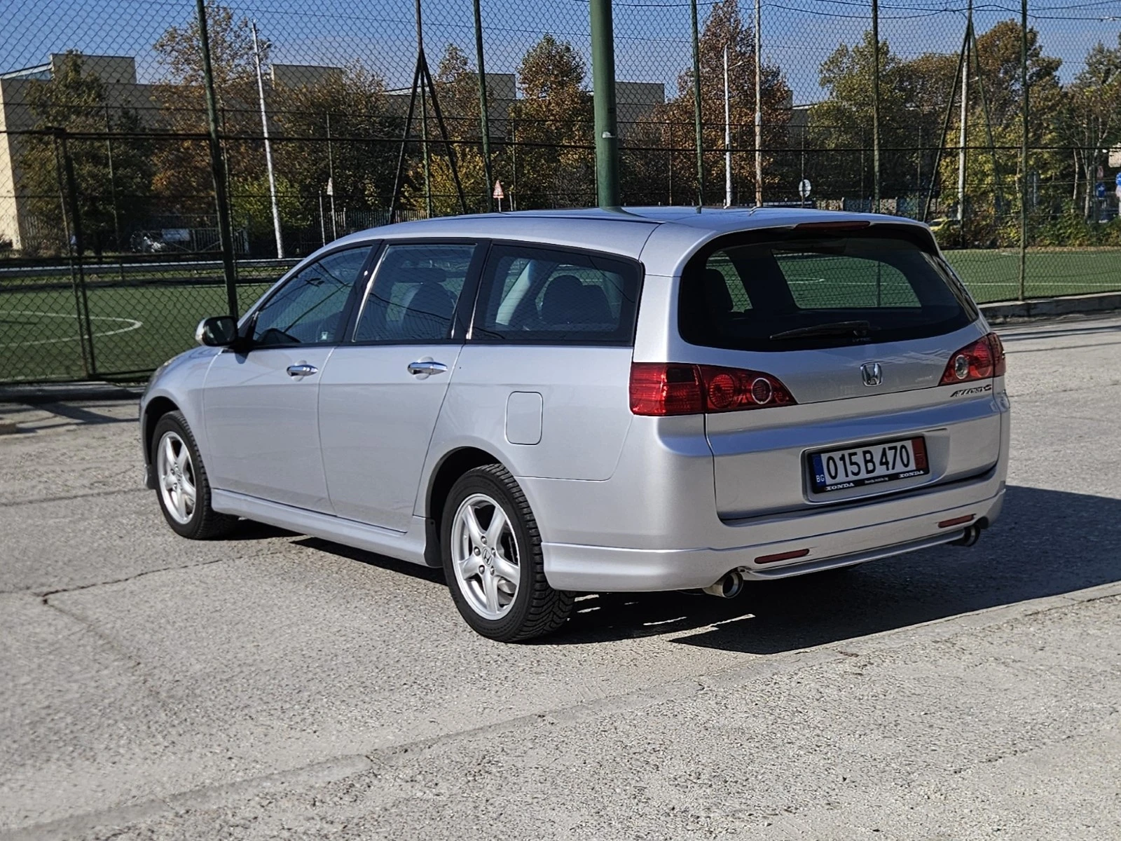 Honda Accord 2.4i-VTEC Type S Tourer - изображение 7