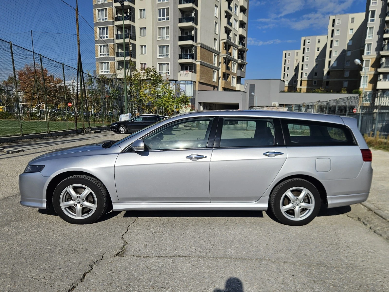 Honda Accord 2.4i-VTEC Type S Tourer - изображение 8